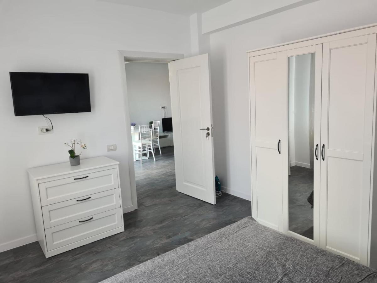 Bya Apartament Mamaia Nord Năvodari Eksteriør bilde