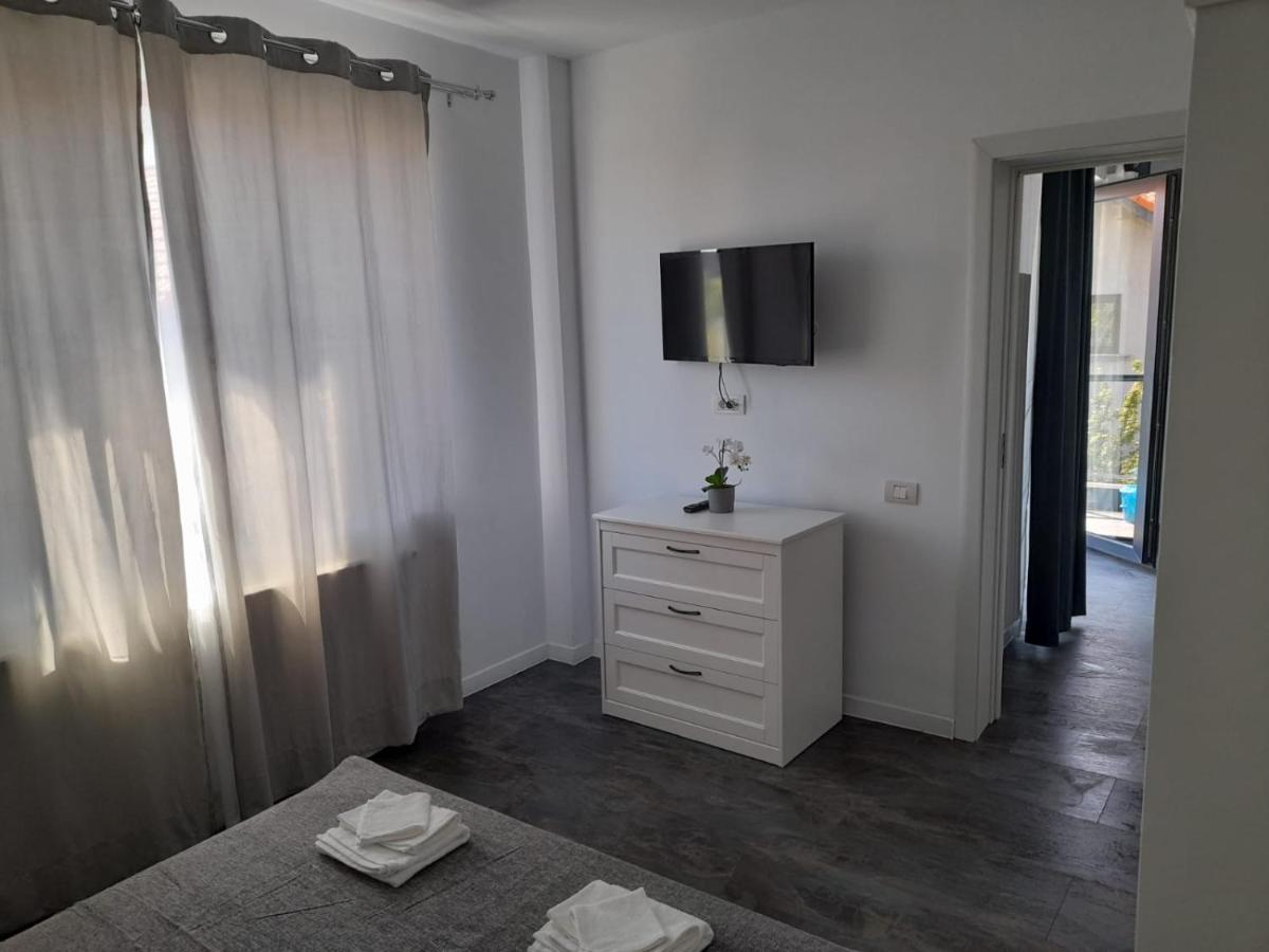 Bya Apartament Mamaia Nord Năvodari Eksteriør bilde
